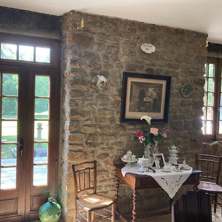 La Forge De La Coudraie Bed & Breakfast Pleugueneuc Екстериор снимка