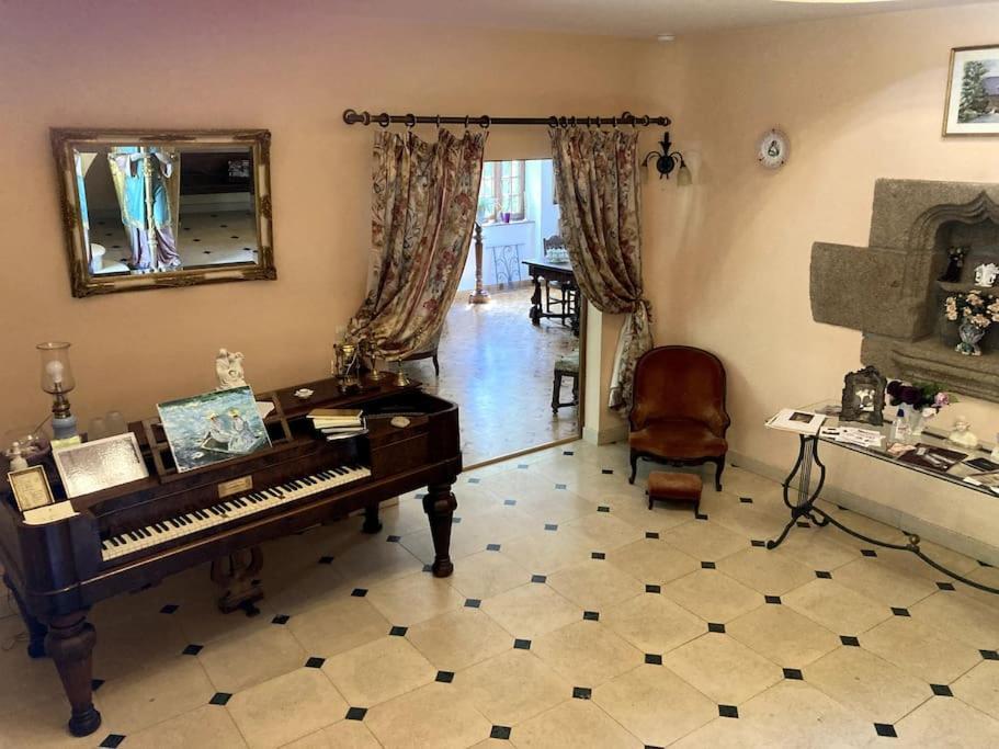 La Forge De La Coudraie Bed & Breakfast Pleugueneuc Екстериор снимка